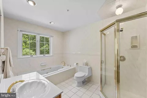 Bath - 176 Rock Mills Rd, Castleton, VA 22716 photo 1 of 4