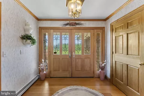 Entry Way - 176 Rock Mills Rd, Castleton, VA 22716 photo 1 of 3