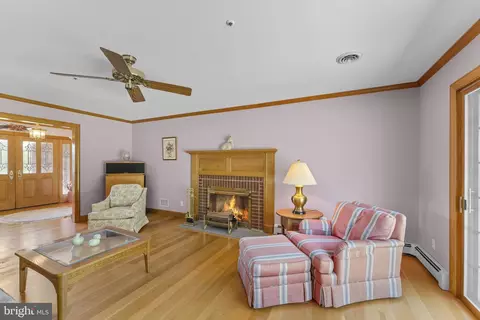 Living - 176 Rock Mills Rd, Castleton, VA 22716 photo 2 of 4
