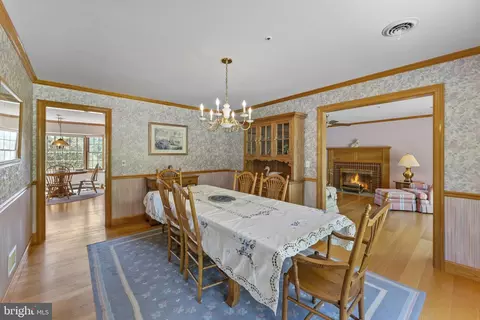 Dining - 176 Rock Mills Rd, Castleton, VA 22716 photo 1 of 2