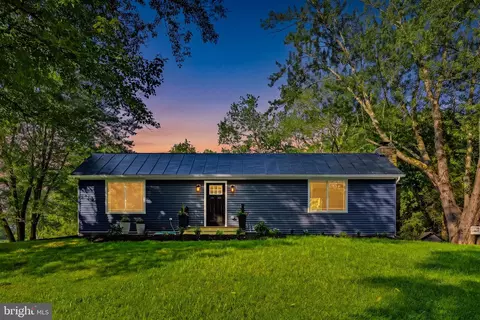 145 Seven Ponds Rd, Amissville, VA 20106