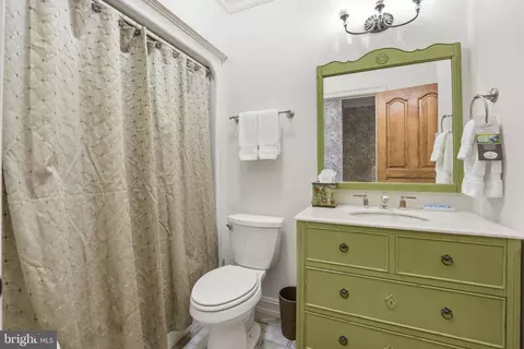 Bath - 65 Clark Ln, Washington, VA 22747 photo 2 of 5