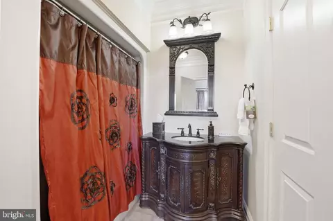 Bath - 65 Clark Ln, Washington, VA 22747 photo 5 of 5