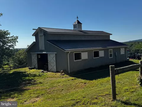 Exterior - 59 Harry Settle Rd, Castleton, VA 22716 photo 14 of 16