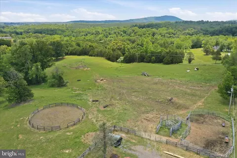 View/Area - 59 Harry Settle Rd, Castleton, VA 22716 photo 8 of 10