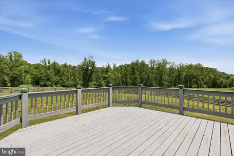 Exterior - 59 Harry Settle Rd, Castleton, VA 22716 photo 12 of 16