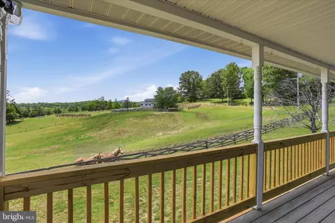 Exterior - 59 Harry Settle Rd, Castleton, VA 22716 photo 7 of 16