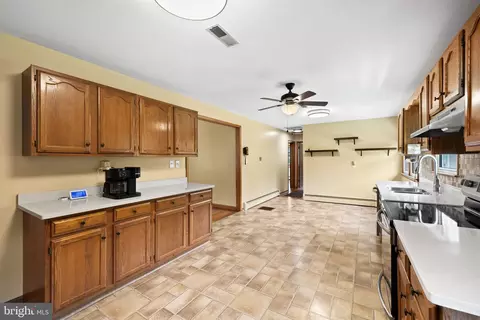 Entry Way - 12280 Grindstone Ln, Boston, VA 22713 photo 1 of 6