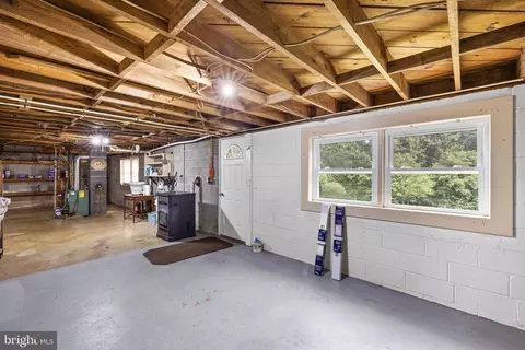 Entry Way - 12280 Grindstone Ln, Boston, VA 22713 photo 6 of 6