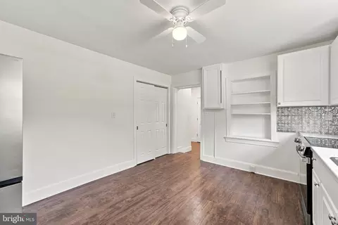 Entry Way - 531 Richmond Rd, Castleton, VA 22716 photo 2 of 3