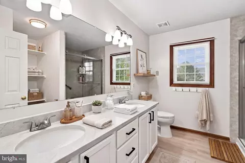 Bath - 479 Round Hill Rd, Boston, VA 22713 photo 2 of 4