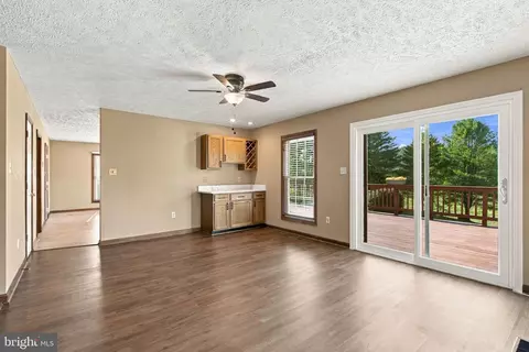 Living - 479 Round Hill Rd, Boston, VA 22713 photo 2 of 3