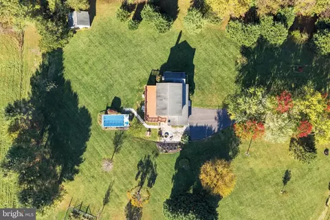 View/Area - 479 Round Hill Rd, Boston, VA 22713 photo 2 of 6