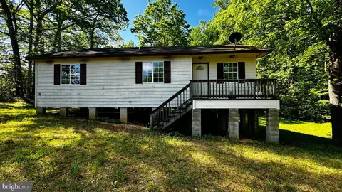 2295 History Land Hwy, Farnham, VA 22460