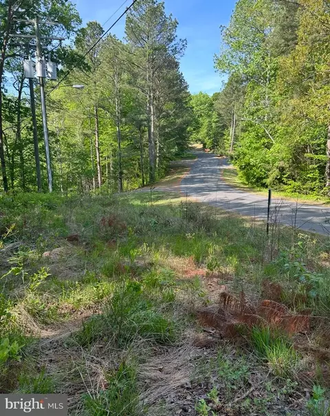 lot2 Wallace St, Warsaw, VA 22572
