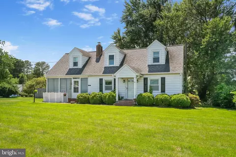 301 Hamilton Blvd, Warsaw, VA 22572