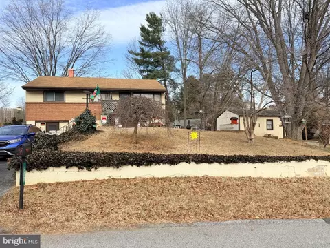 Other - 312 Devon Rd, Staunton, VA 24401 photo 2 of 5
