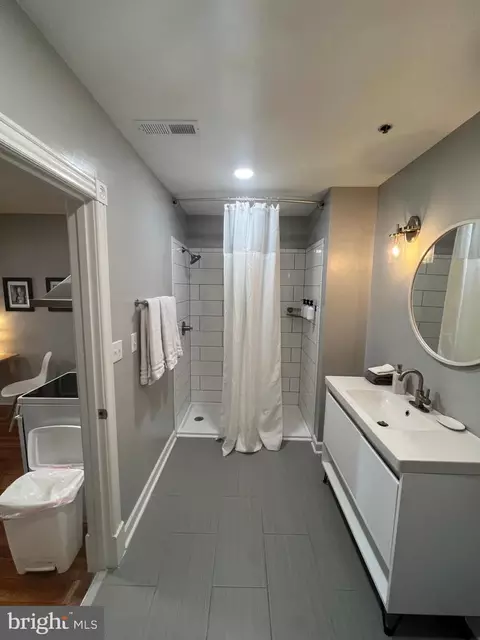 Bath - 23 E Beverley St, Staunton, VA 24401 photo 4 of 10
