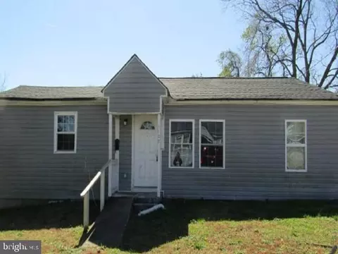 1003 Freeney Ave, Suffolk, VA 23434