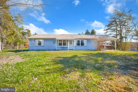 152 Natures Way Ln, Strasburg, VA 22657