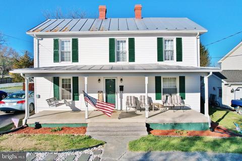 646 Branch St, Strasburg, VA 22657