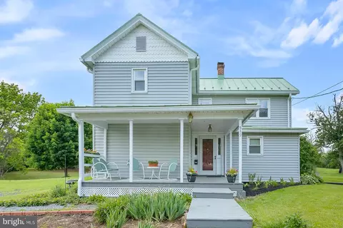 549 Park Ave, Woodstock, VA 22664