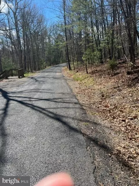 261 Dogwood Drive, Mount Jackson, VA 22842