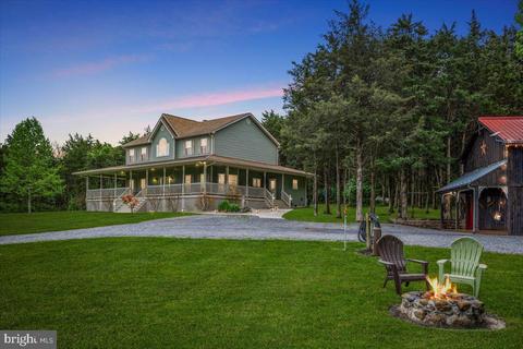 3098 Hamburg Rd, Edinburg, VA 22824