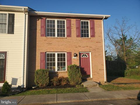 200 Kadies Ln, Edinburg, VA 22824