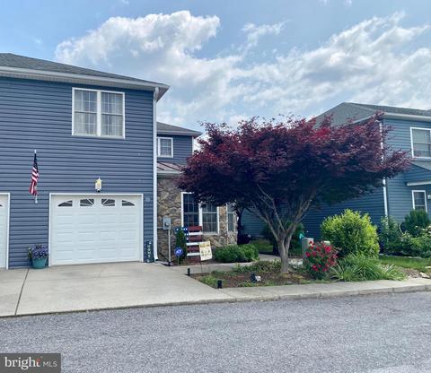 272 Parkside Ct #272, Woodstock, VA 22664