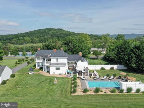27986 Old Valley Pike, Toms Brook, VA 22660