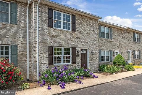 224 Waterbrook Ct, Woodstock, VA 22664