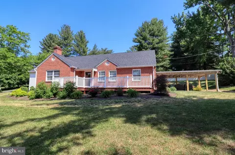 741 S Main St, Woodstock, VA 22664