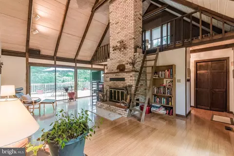 85 Valley View Rd, Basye, VA 22810 photo 13