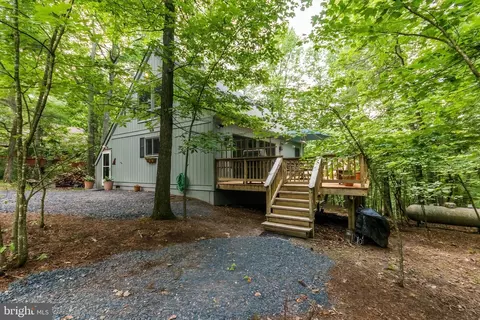 85 Valley View Rd, Basye, VA 22810 photo 3