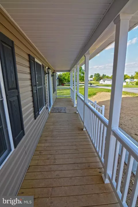 114 Sara Ann Ave, Edinburg, VA 22824