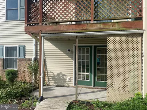 1290 E3 Ox Rd, Woodstock, VA 22664