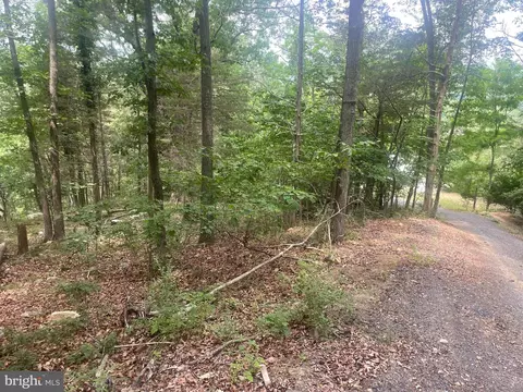 43 Indian Ridge Trail, Maurertown, VA 22644