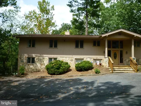 27 Greenview, Basye, VA 22810 photo 3