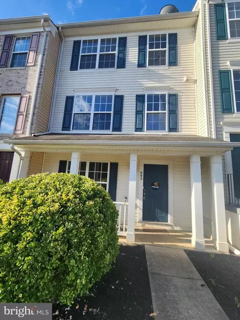 602 Pendleton Ln, Strasburg, VA 22657