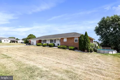 406 Epard Ln, Woodstock, VA 22664