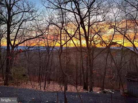 Supinlick Ridge, Broadway, VA 22815