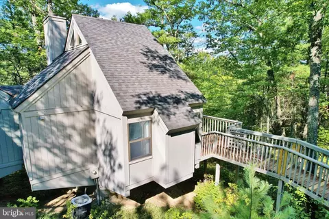 186 A Spitz Ln, Basye, VA 22810 photo 3