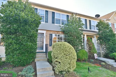 604 Frontier Fort Ln, Strasburg, VA 22657