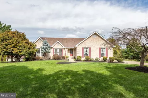 183 Roberts Rd, Toms Brook, VA 22660