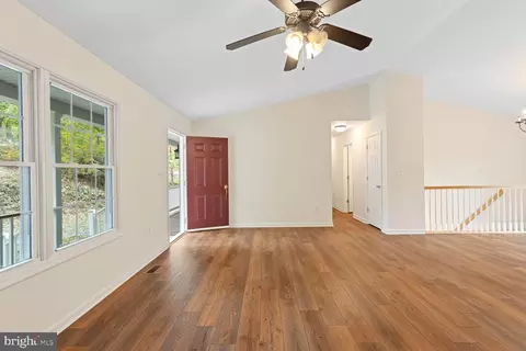 64 Maple Ave, Mount Jackson, VA 22842 photo 7