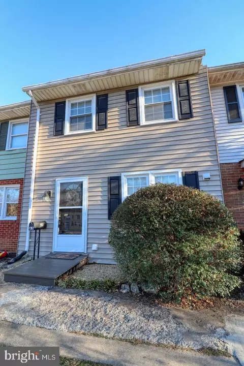 1045 S A5 S Main St, Woodstock, VA 22664