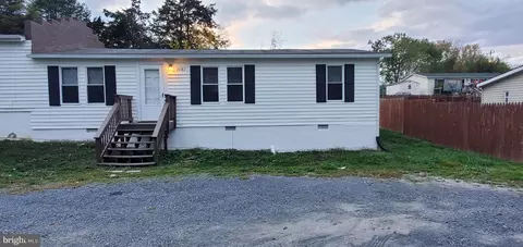 26187 Old Valley Pike, Toms Brook, VA 22660