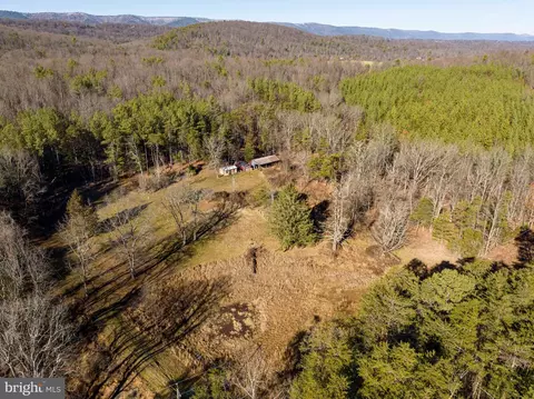 2601 Hepner Rd, Mount Jackson, VA 22842 photo 2