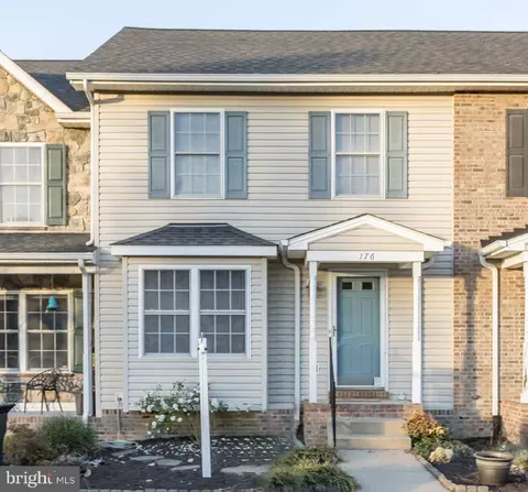 176 Founders Way, Strasburg, VA 22657